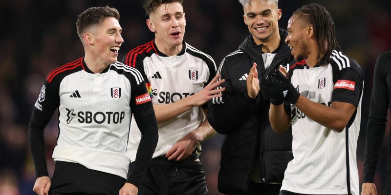 Fulham sẽ đối đầu với Arsenal trong khuôn khổ vòng 16 Premier League 2024/2025