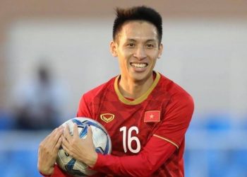 Cầu thủ Đỗ Hùng Dũng