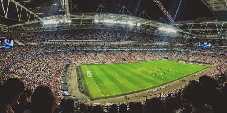 Chiến thuật dự kiến và những điều chỉnh phút chót