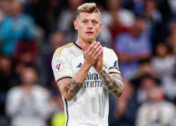 Tiền vệ Toni Kroos